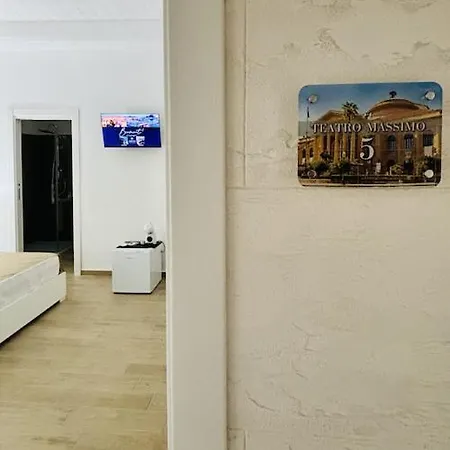 Zoligi Hospitality & Experience 3* Palermo